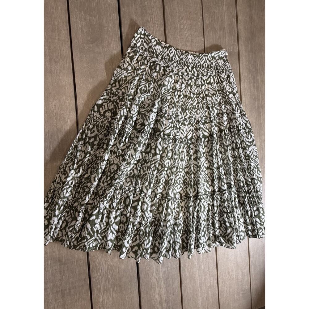 Jones New York Sport Size 6 Midi Skirt Prairie Boho Flare Abstract Green White